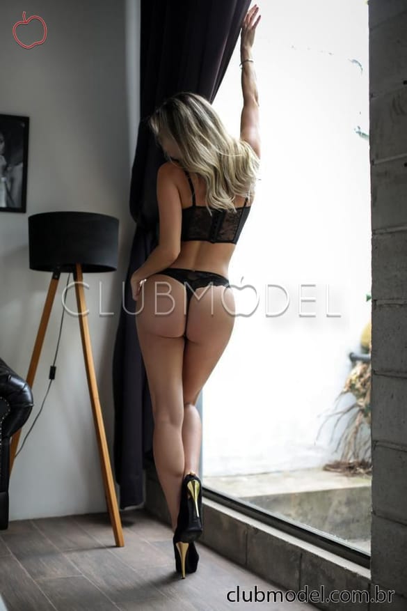 Imagem da acompanhante Fernanda Zuki