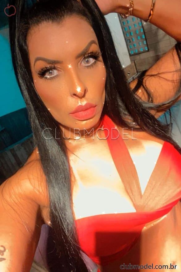 Imagem da acompanhante Luiza Meirelles