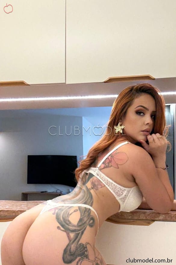 Imagem da acompanhante Maya Mello