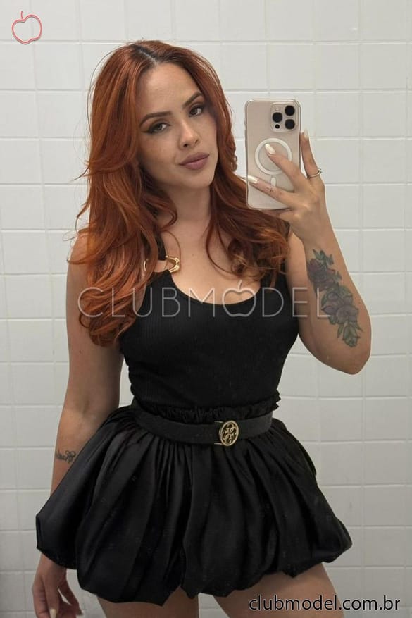 Imagem da acompanhante Maya Mello